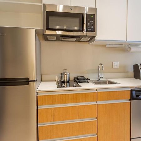Candlewood Suites Fargo South-Medical Center By Ihg Экстерьер фото
