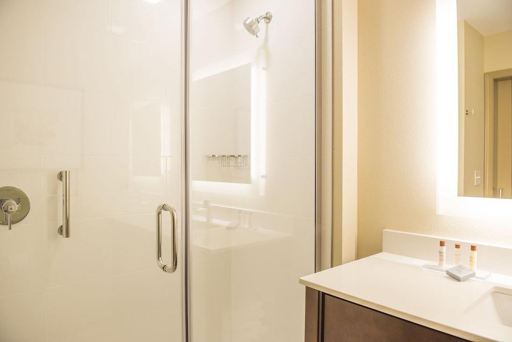 Candlewood Suites Fargo South-Medical Center By Ihg Экстерьер фото