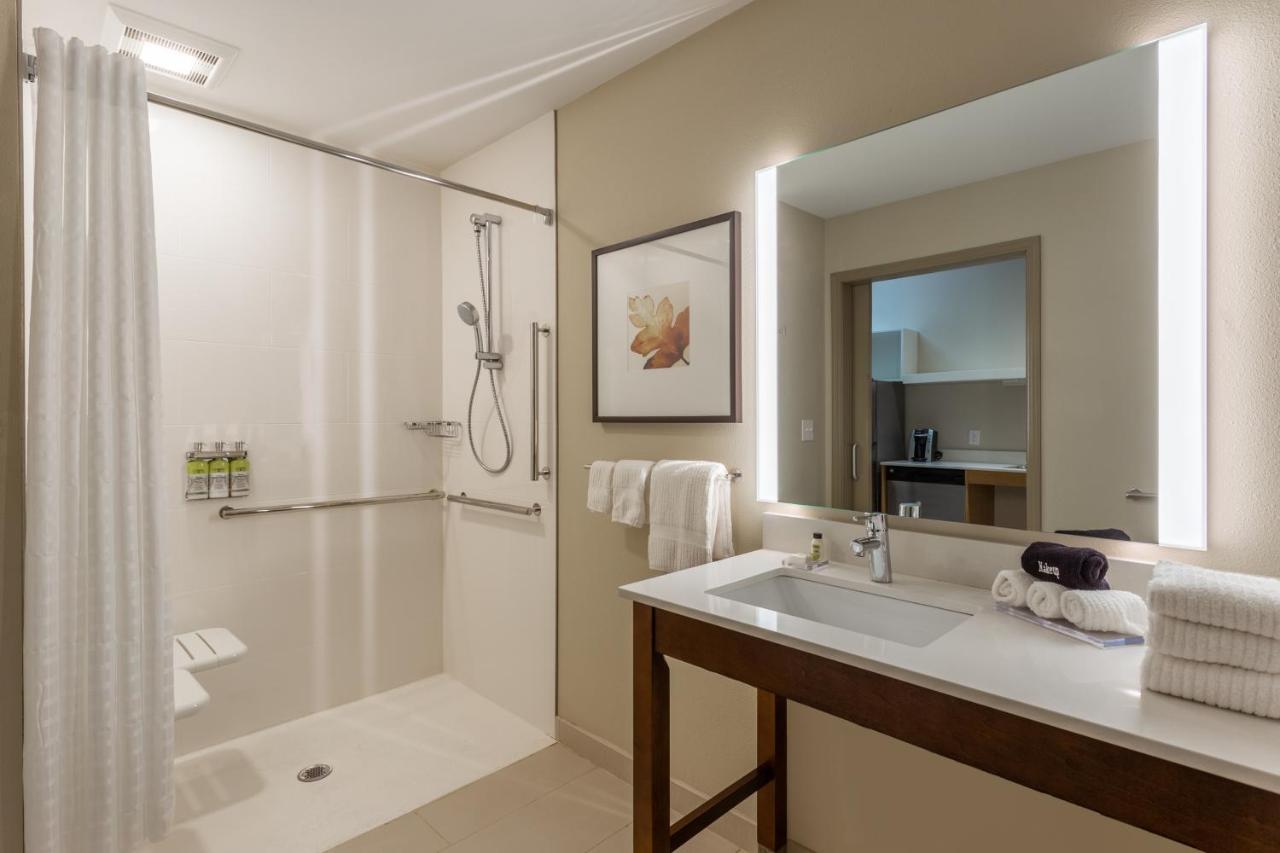 Candlewood Suites Fargo South-Medical Center By Ihg Экстерьер фото